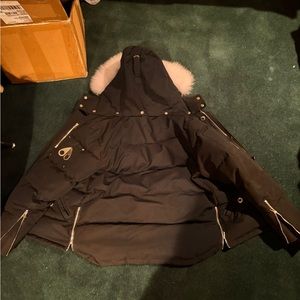 Moose Knuckles 3Q White Fur Down Coat Men's XL